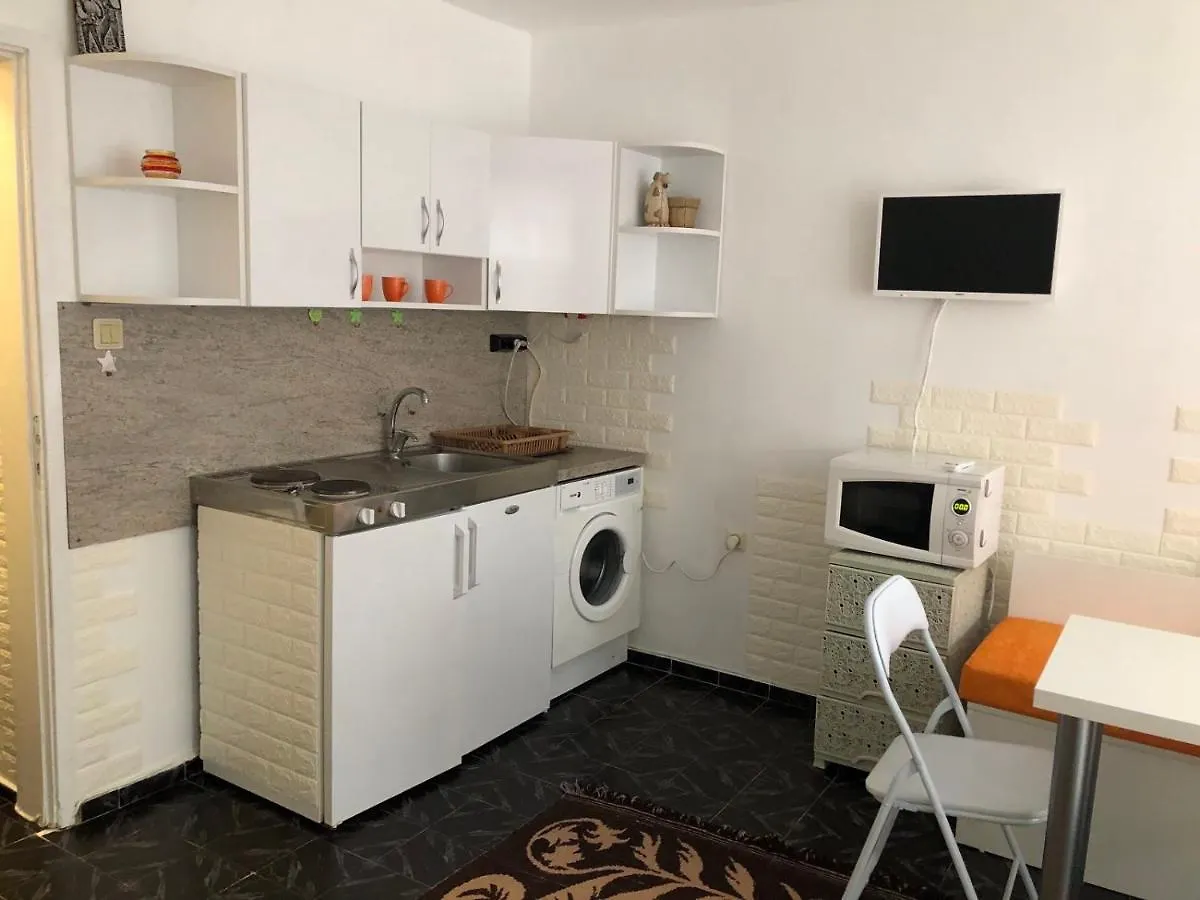 Боксониера Georgi Georgiev Apartment Varna